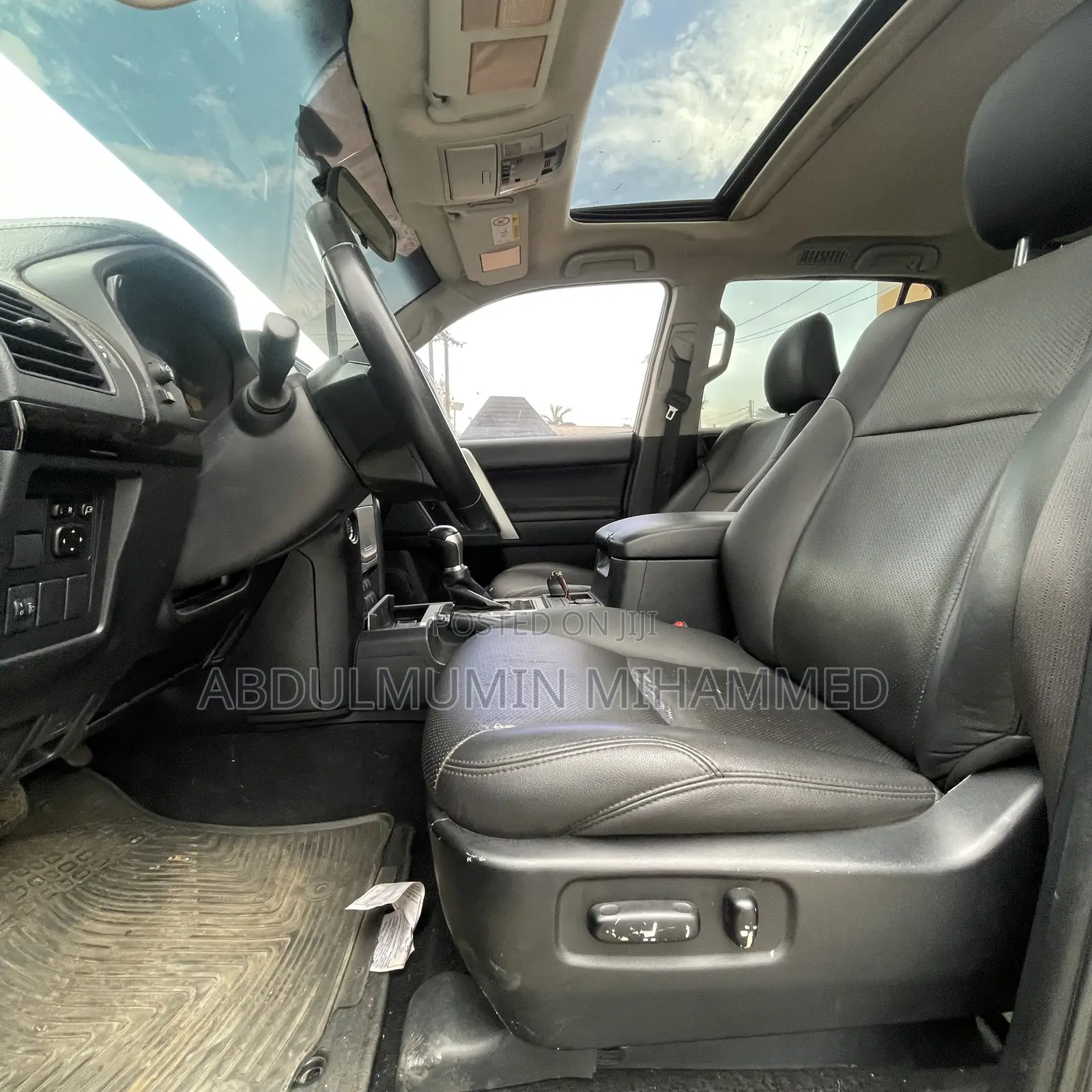 Toyota Land Cruiser Prado 2022 Black