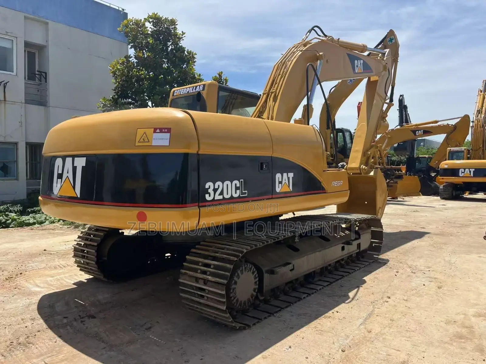 Caterpillar Excavator 320bl for Sale Price: 120m