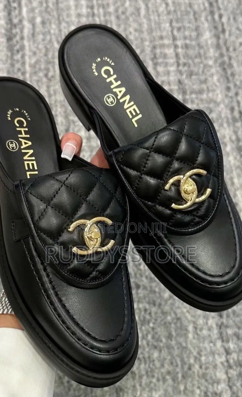 Cc Turnlock Loafer Mules
