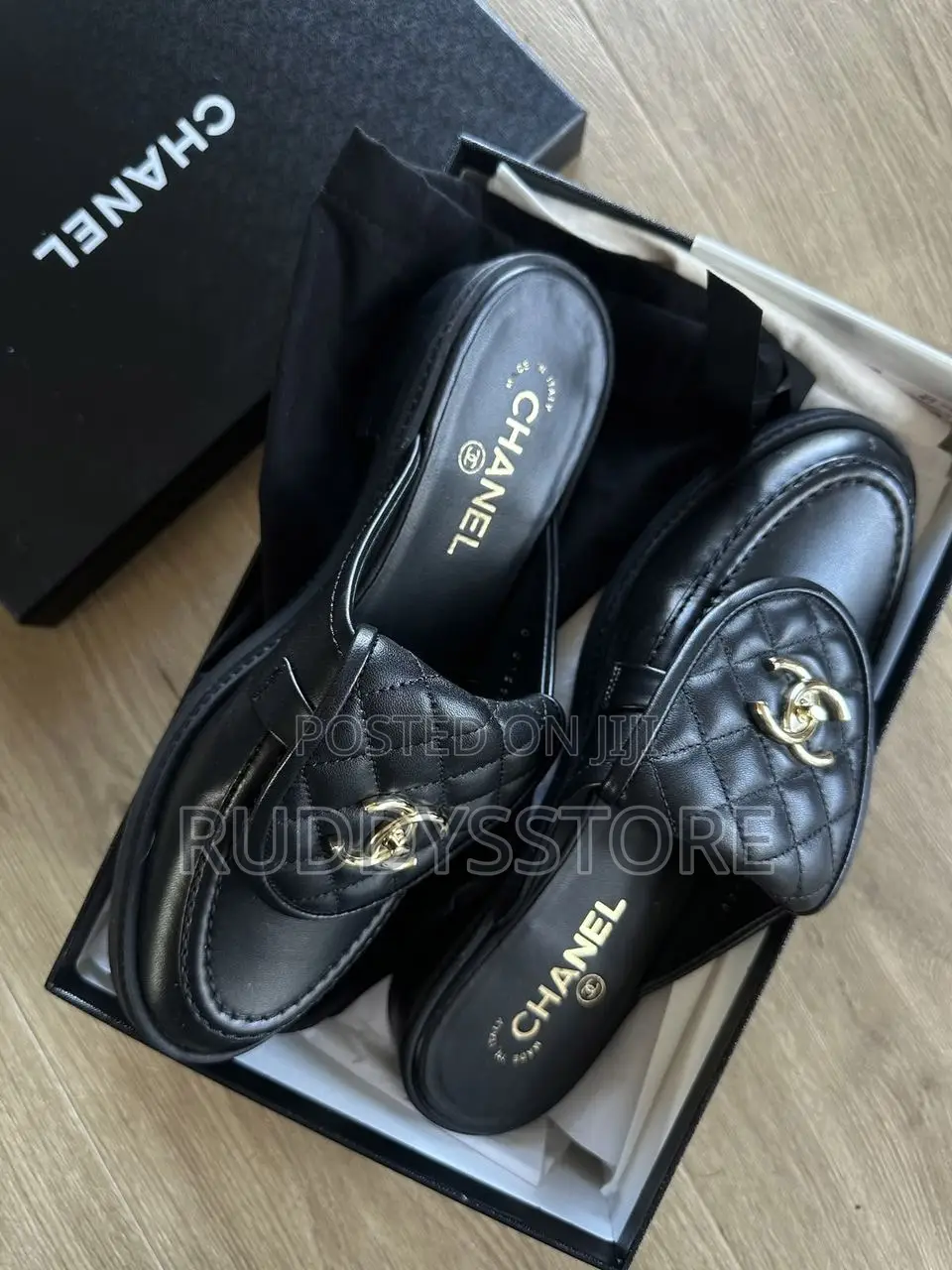 Cc Turnlock Loafer Mules