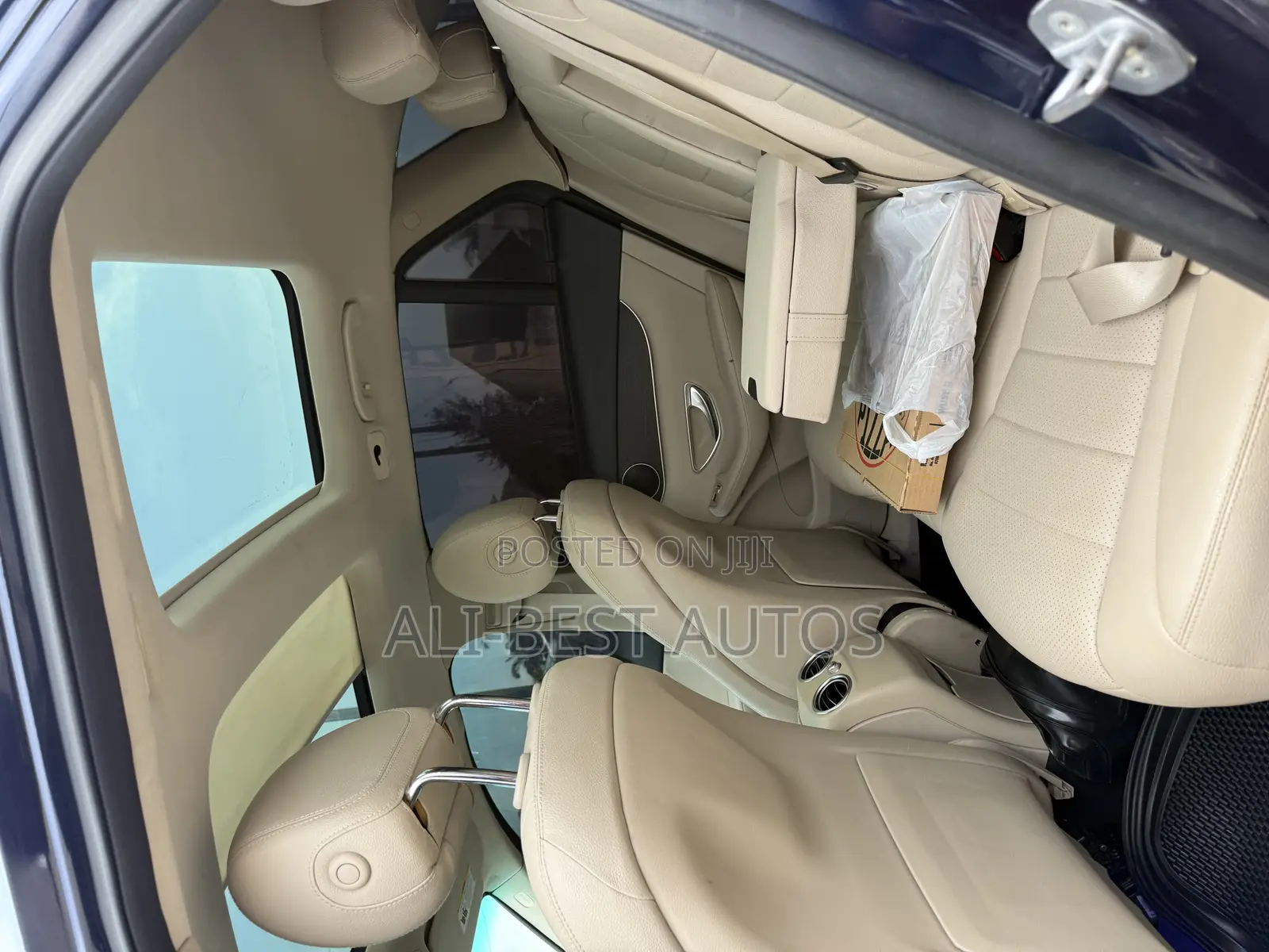 Mercedes-Benz GLC-Class 2021 Blue
