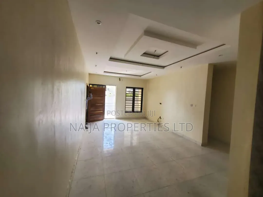 2bdrm Apartment in Ilasan-Ikate for rent