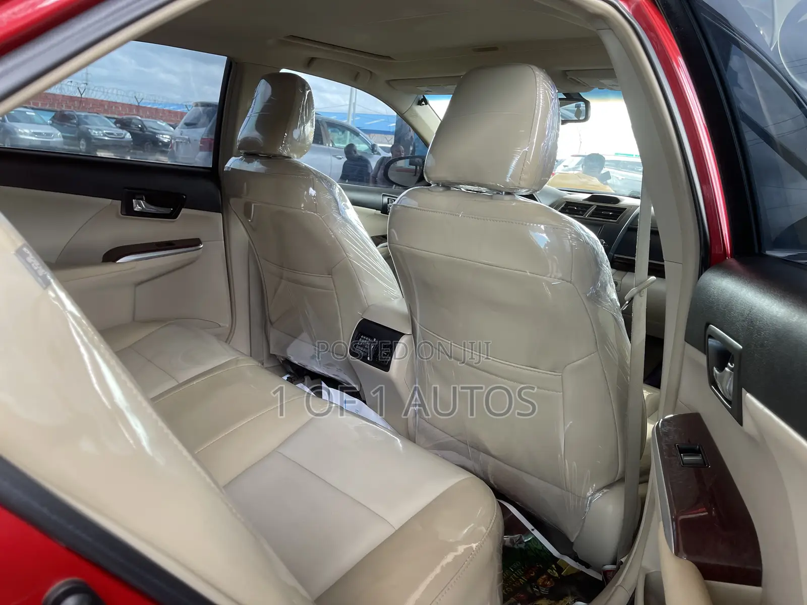 Toyota Camry XLE 4dr Sedan (2.5L 4cyl 6A) 2013 Red