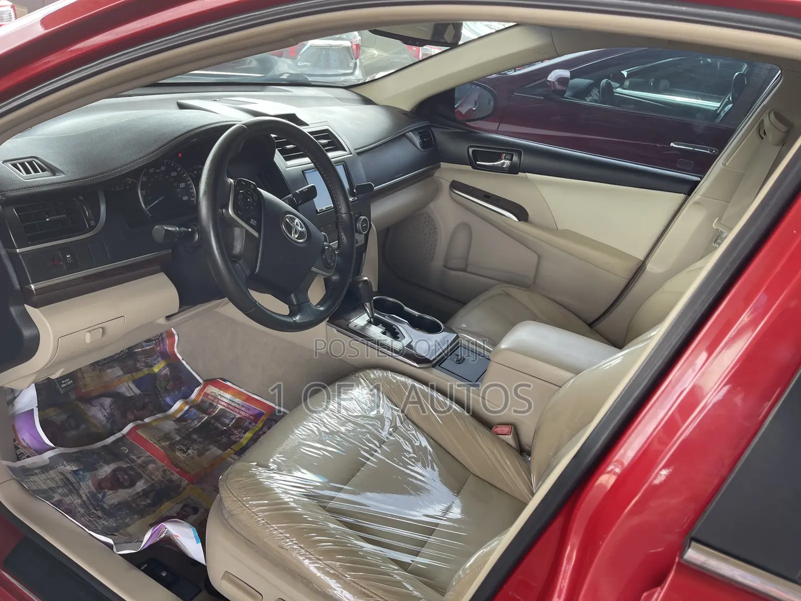 Toyota Camry XLE 4dr Sedan (2.5L 4cyl 6A) 2013 Red