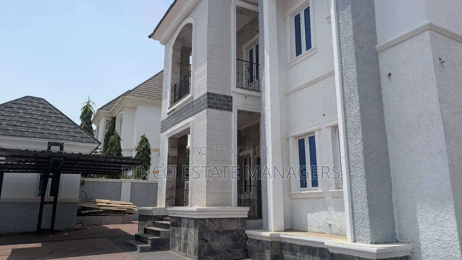 5bdrm Duplex in Efab Metropolis, Karsana for sale