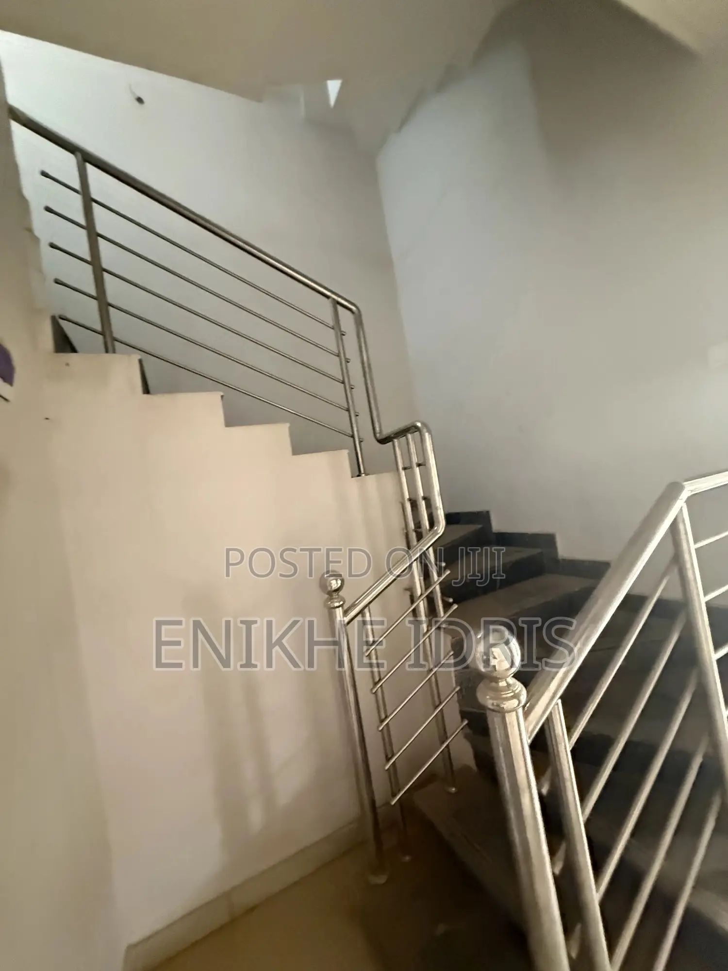 4bdrm Townhouse/Terrace in Shafa, Lugbe District for sale