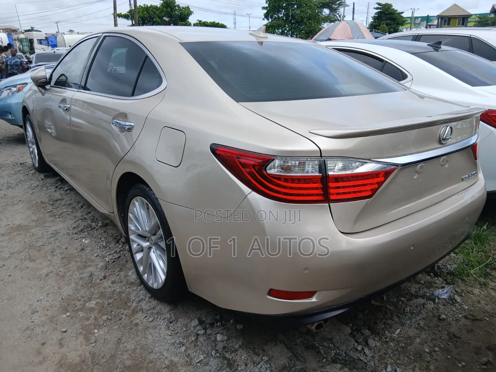 Lexus ES 350 FWD 2014 Gold