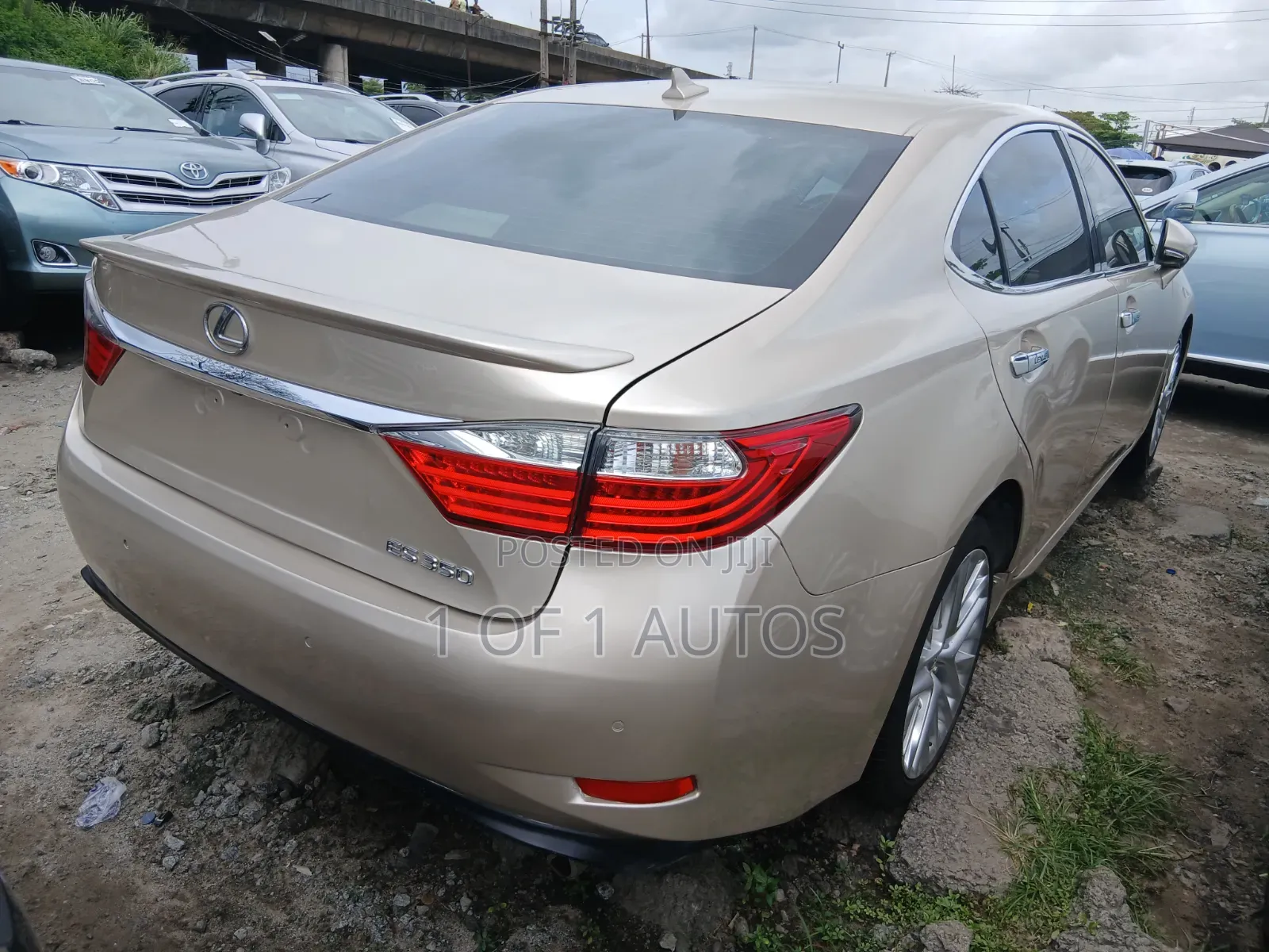 Lexus ES 350 FWD 2014 Gold
