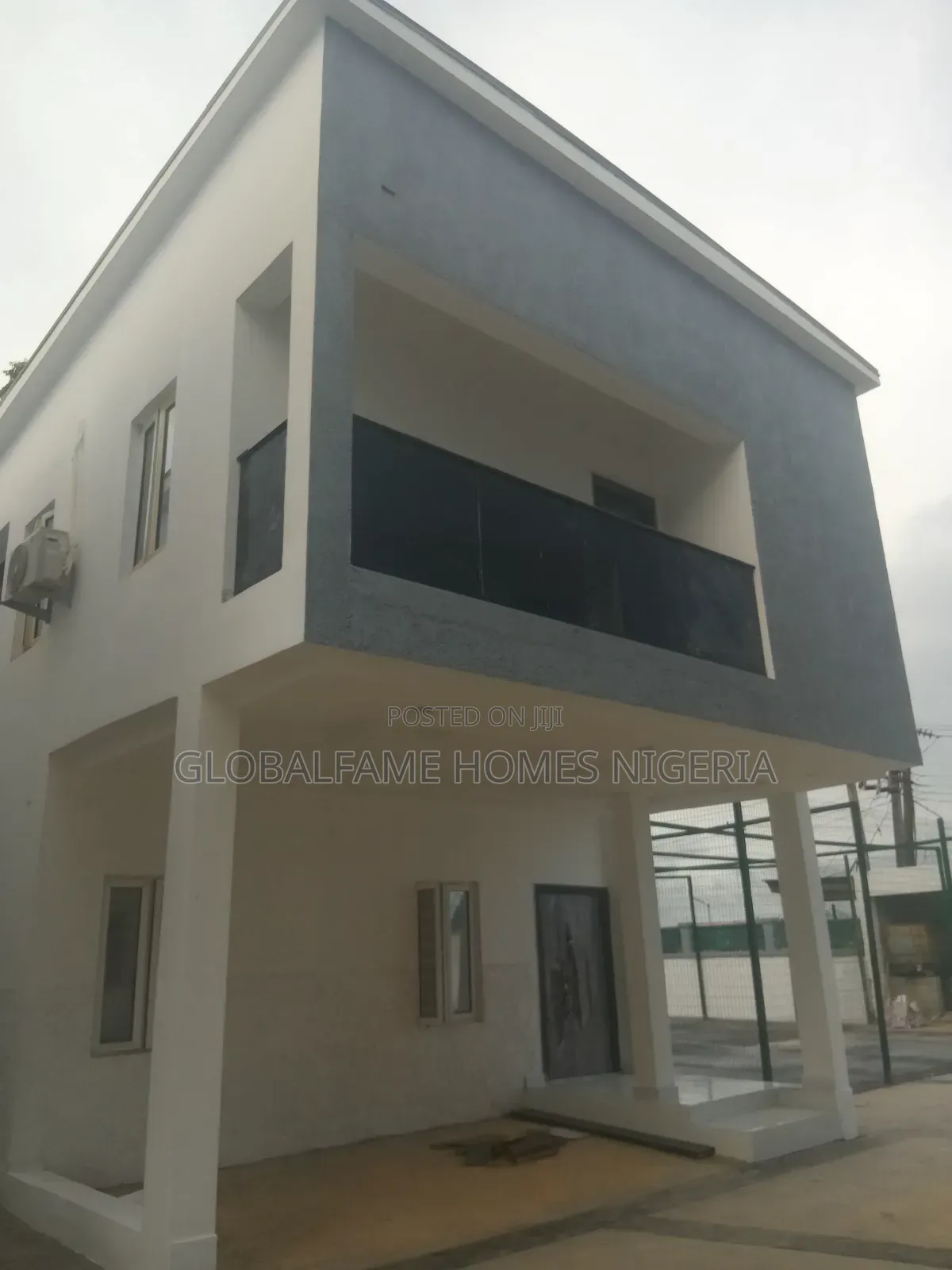 4bdrm Duplex in Lakowe for rent