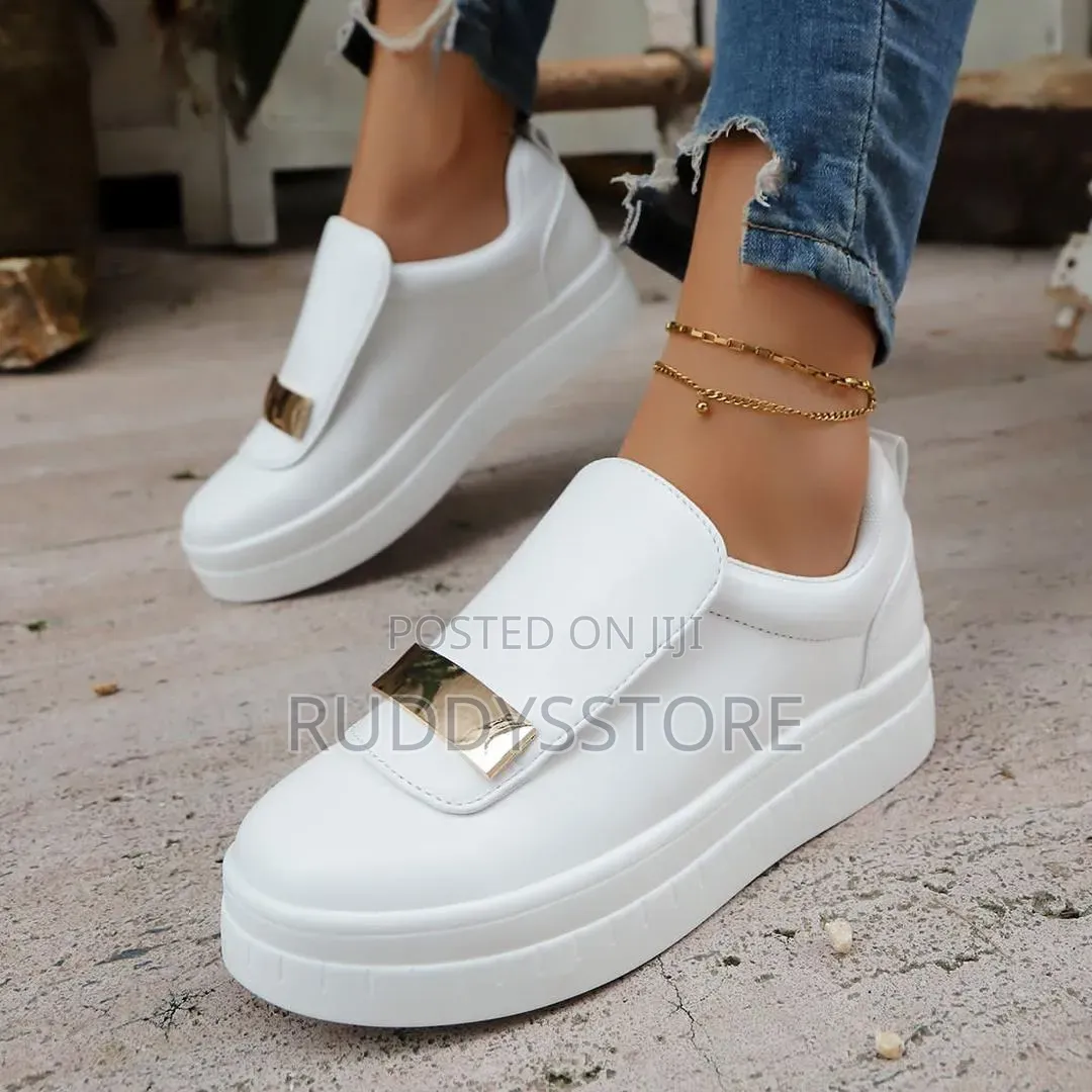 Noir Orbit Platform Drip Sneakers
/ Buy One Get a Free Sock