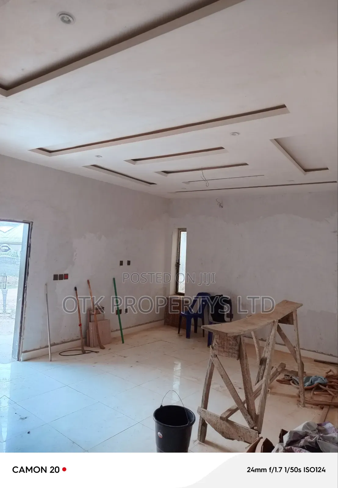 3bdrm Duplex in Scc Road Ushafa for sale