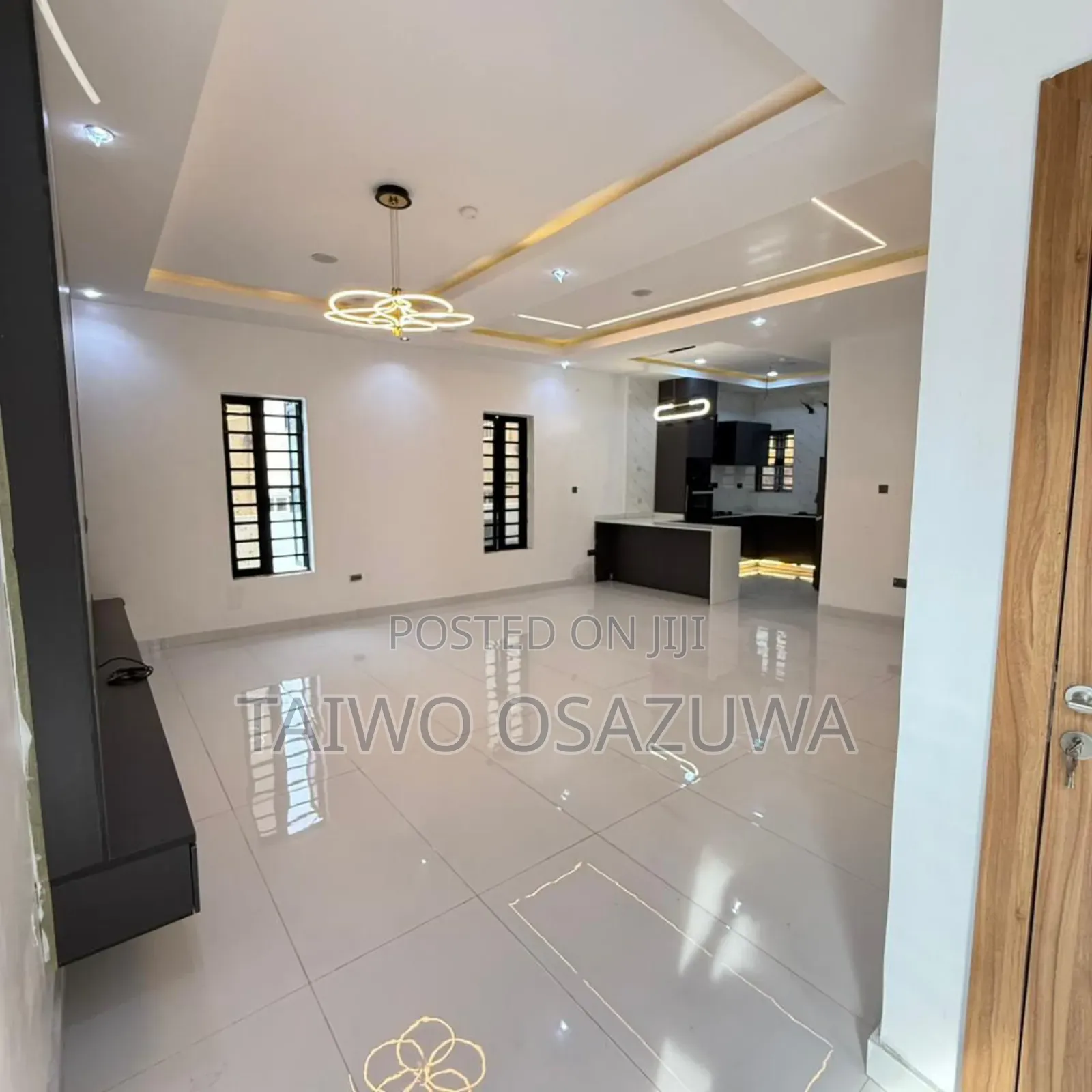 4bdrm Duplex in Crown Estate, Sangotedo for sale