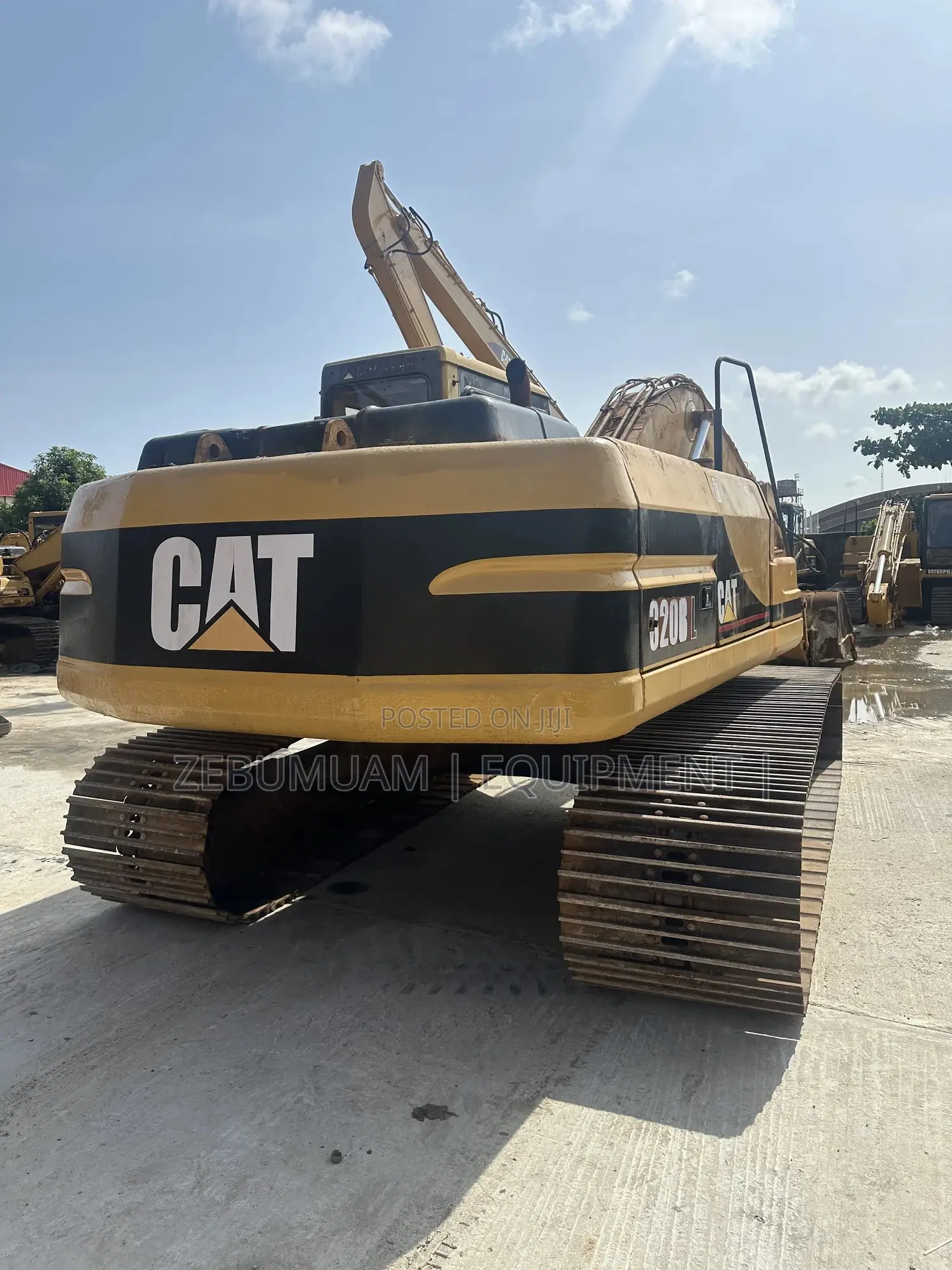 Caterpillar Excavator 320bl for Sale Price: 120m