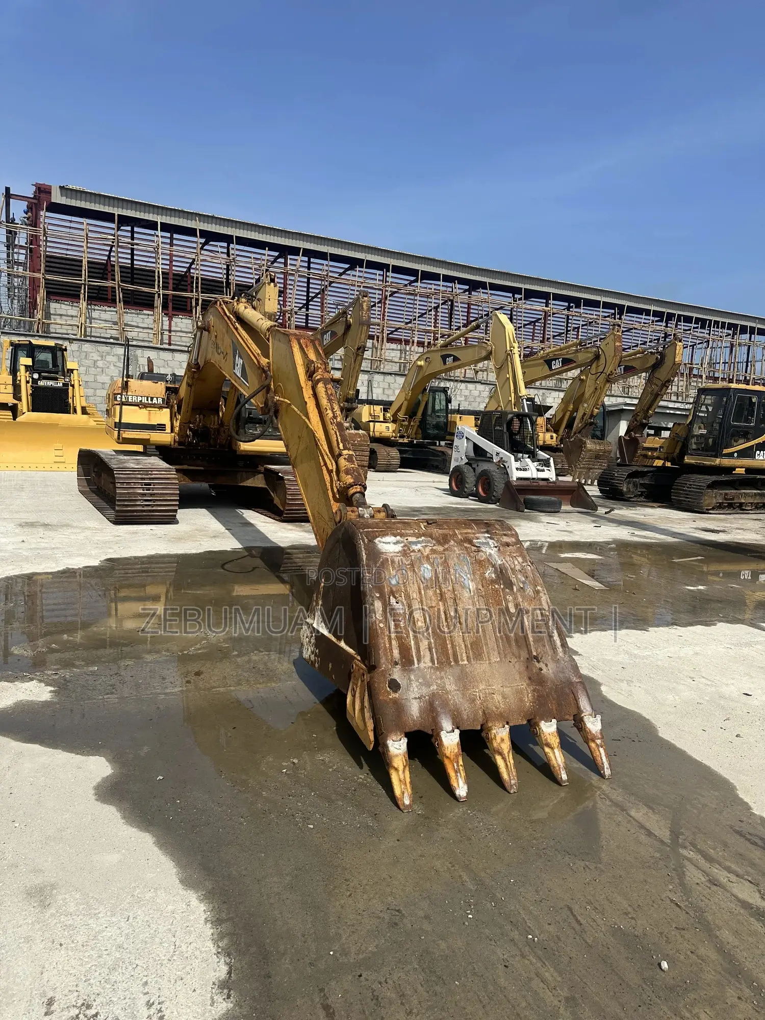 Caterpillar Excavator 320bl for Sale Price: 120m