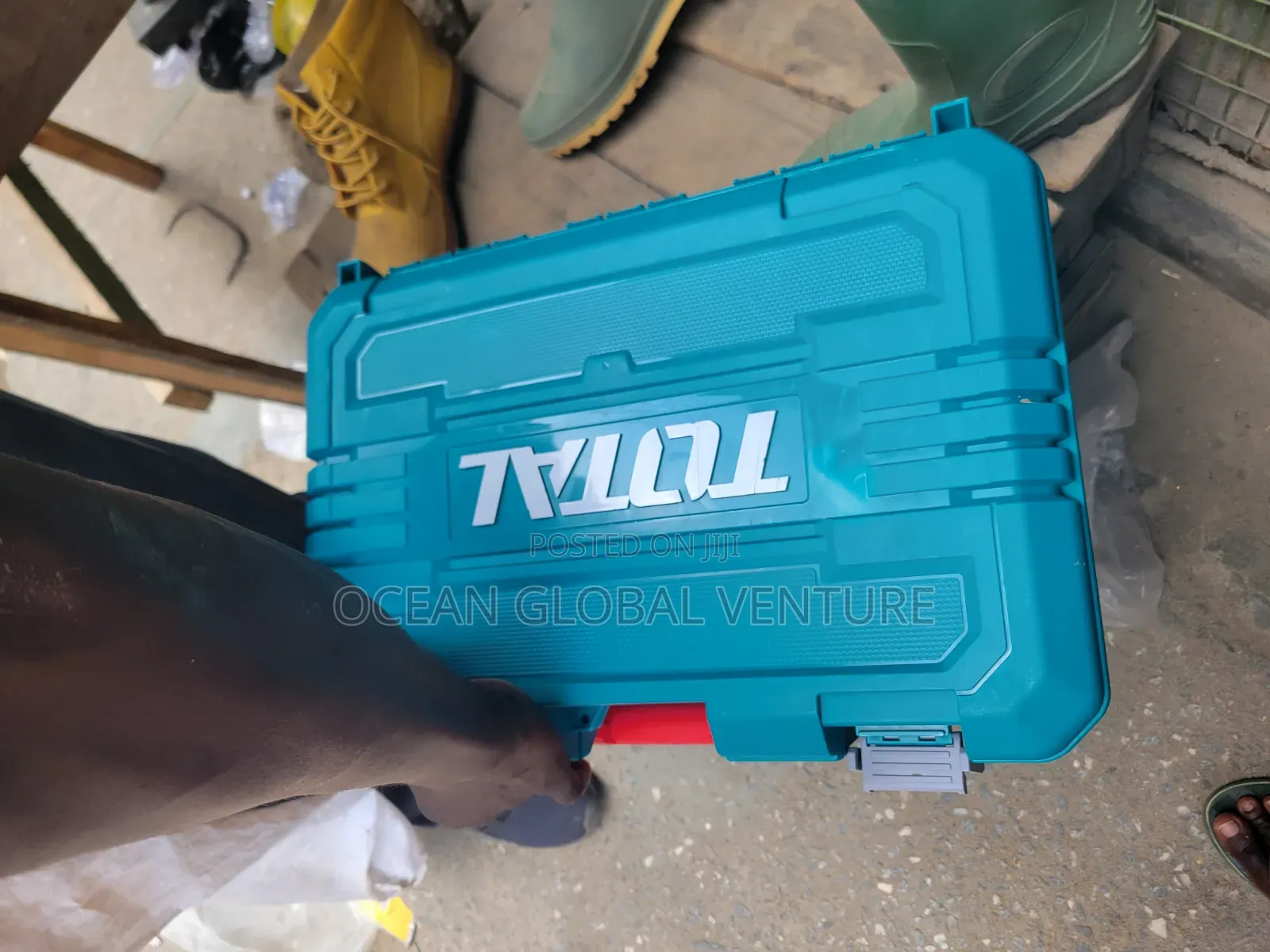 Total 20v Cordless Nailer