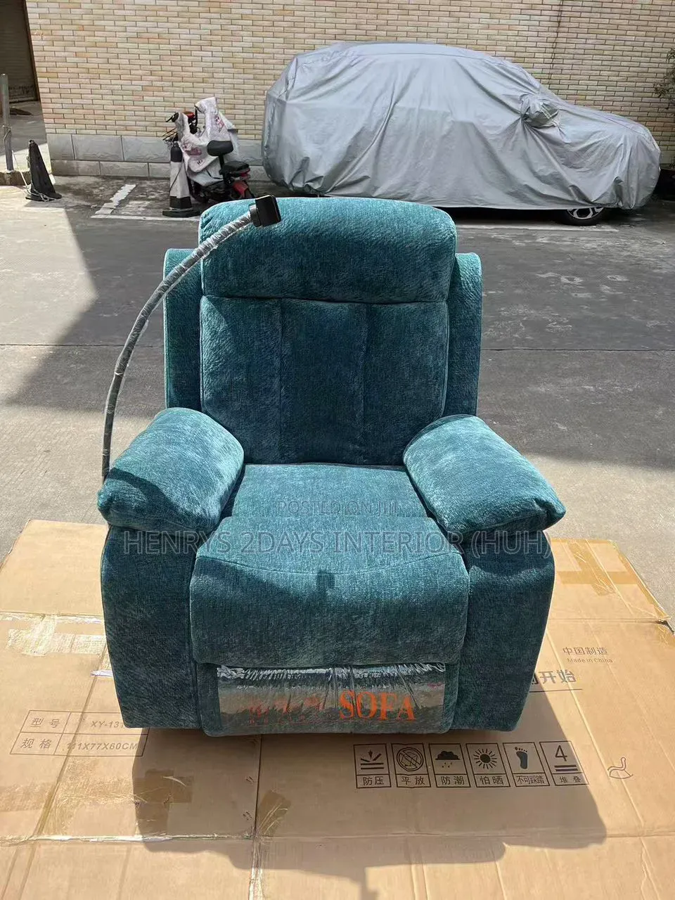 Auditeoum Chairs All Colors