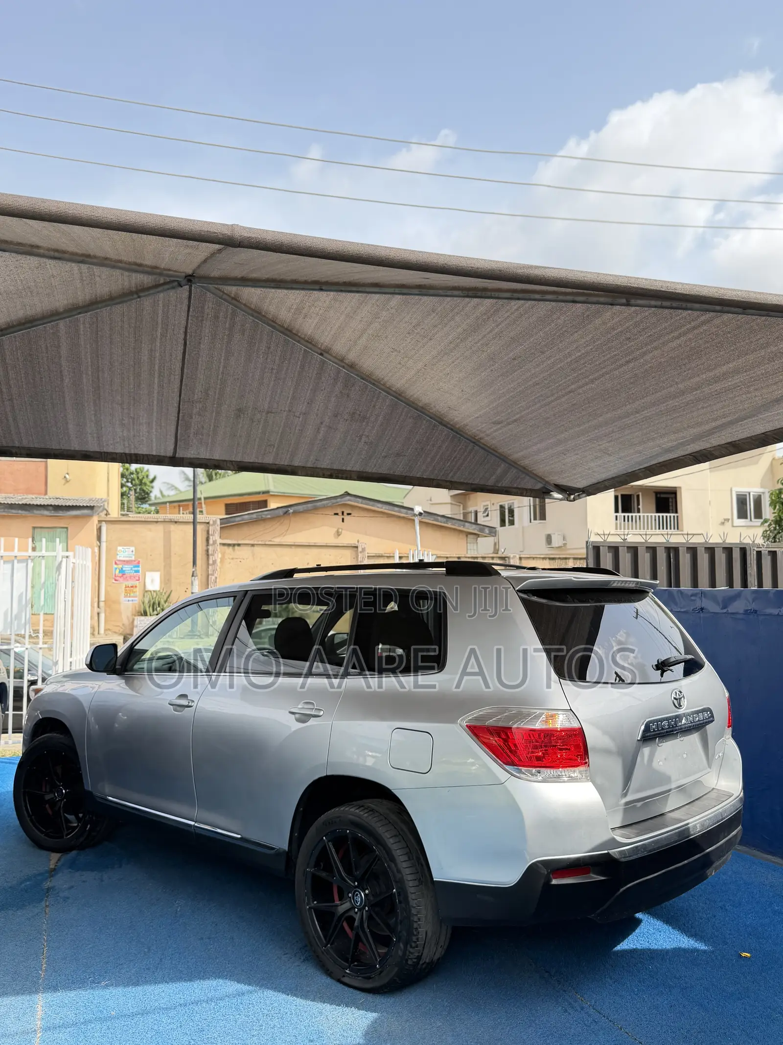 Toyota Highlander SE 2011 Silver