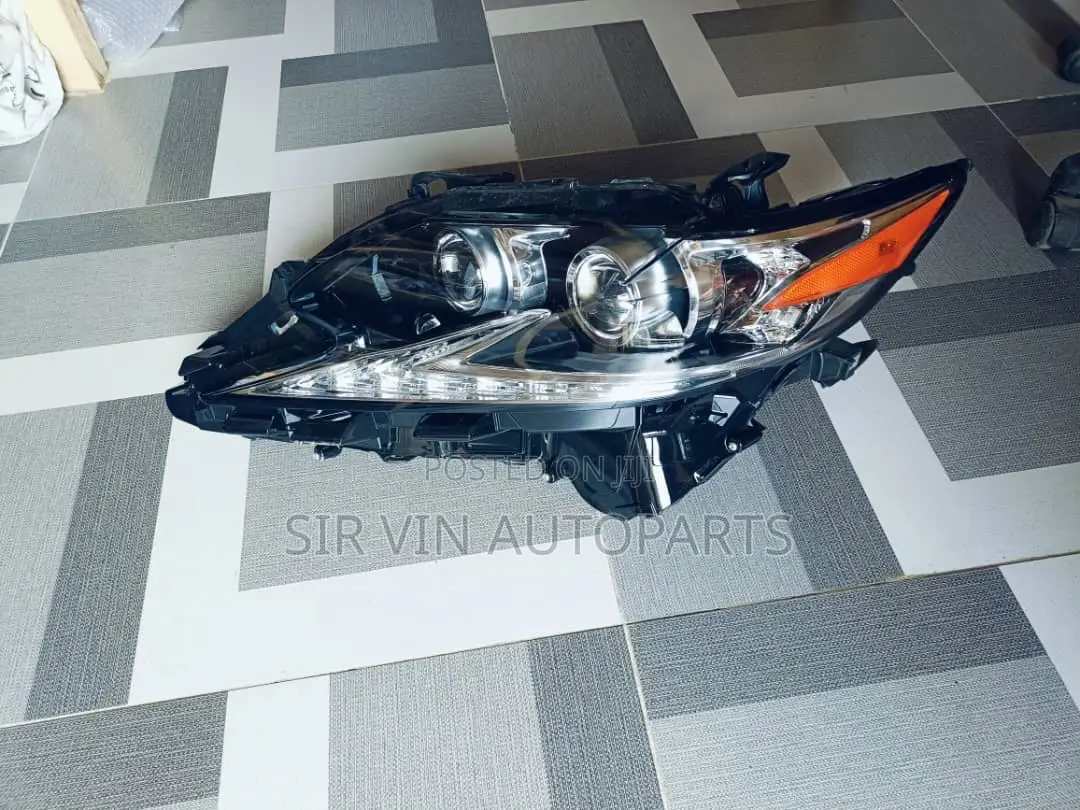 Lexus Es350 2019 Headlight/Headlamp (Complete Set)