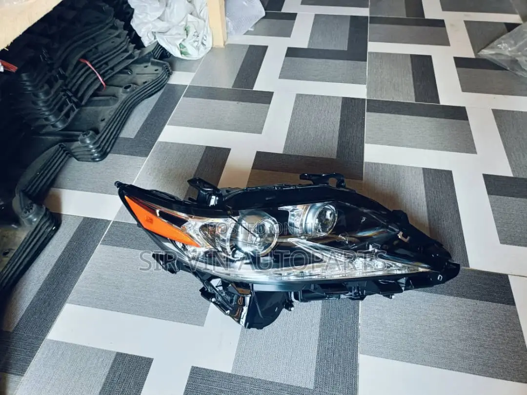 Lexus Es350 2019 Headlight/Headlamp (Complete Set)