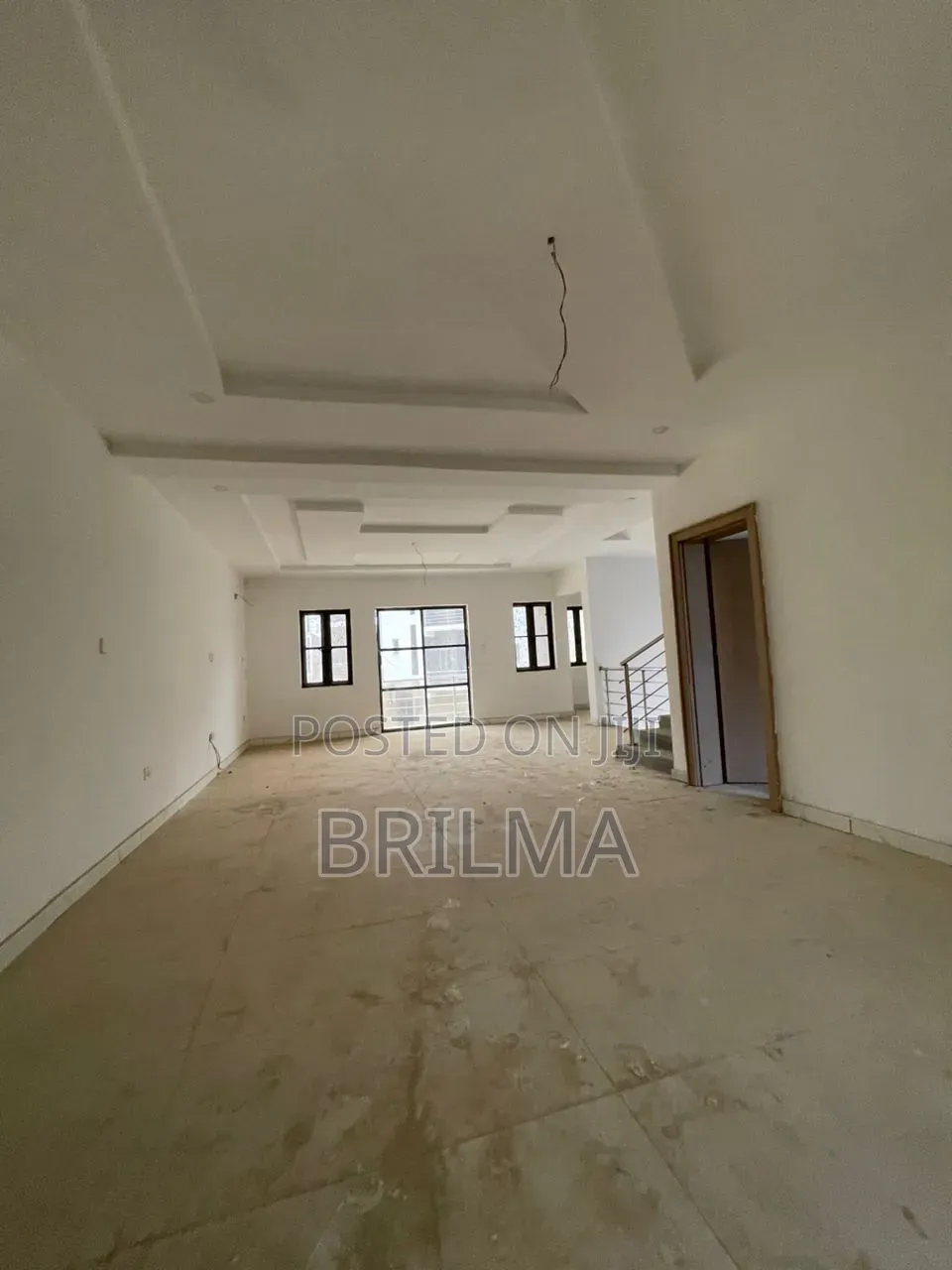 4bdrm Duplex in Life Camp for sale