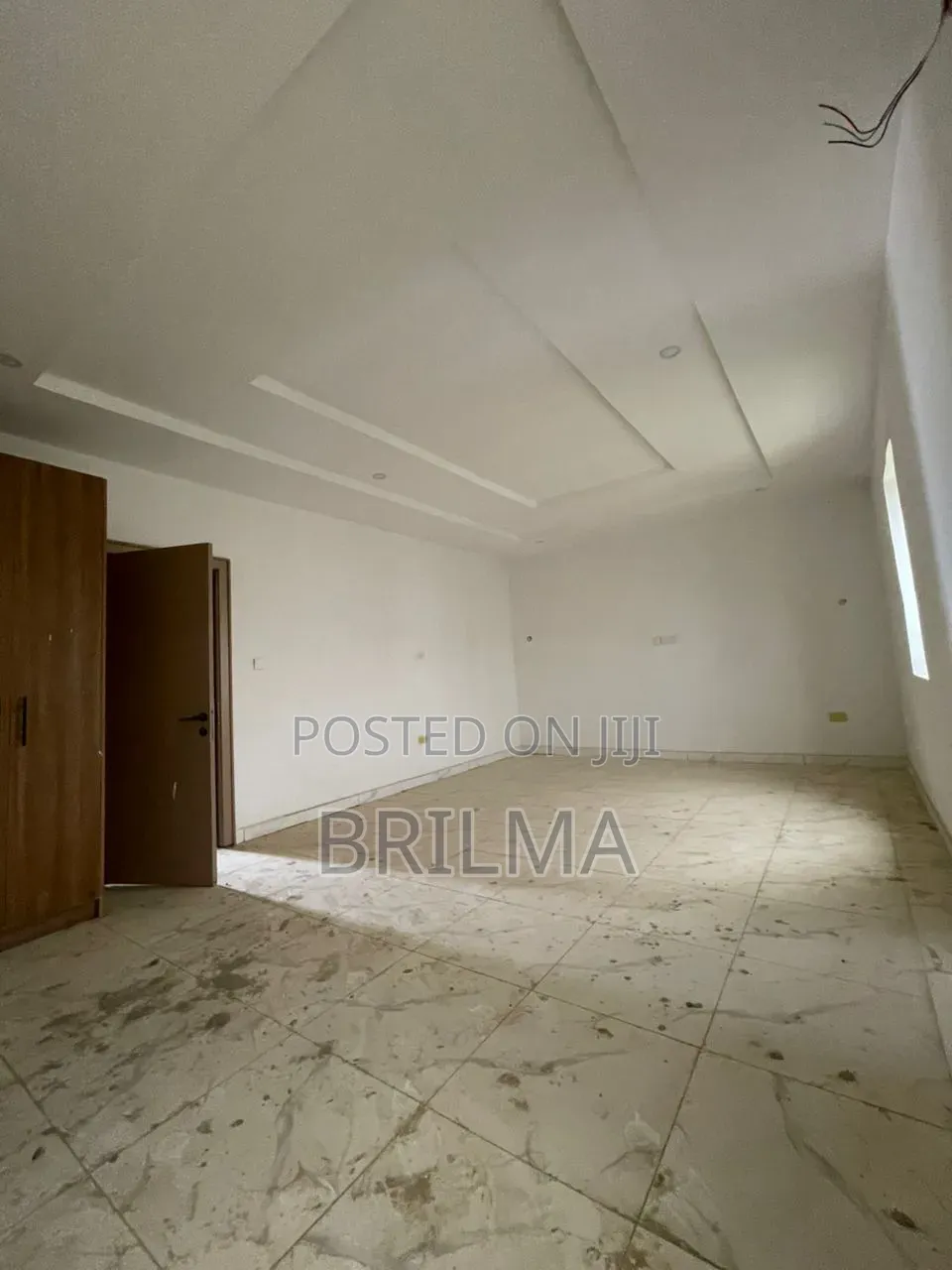4bdrm Duplex in Life Camp for sale