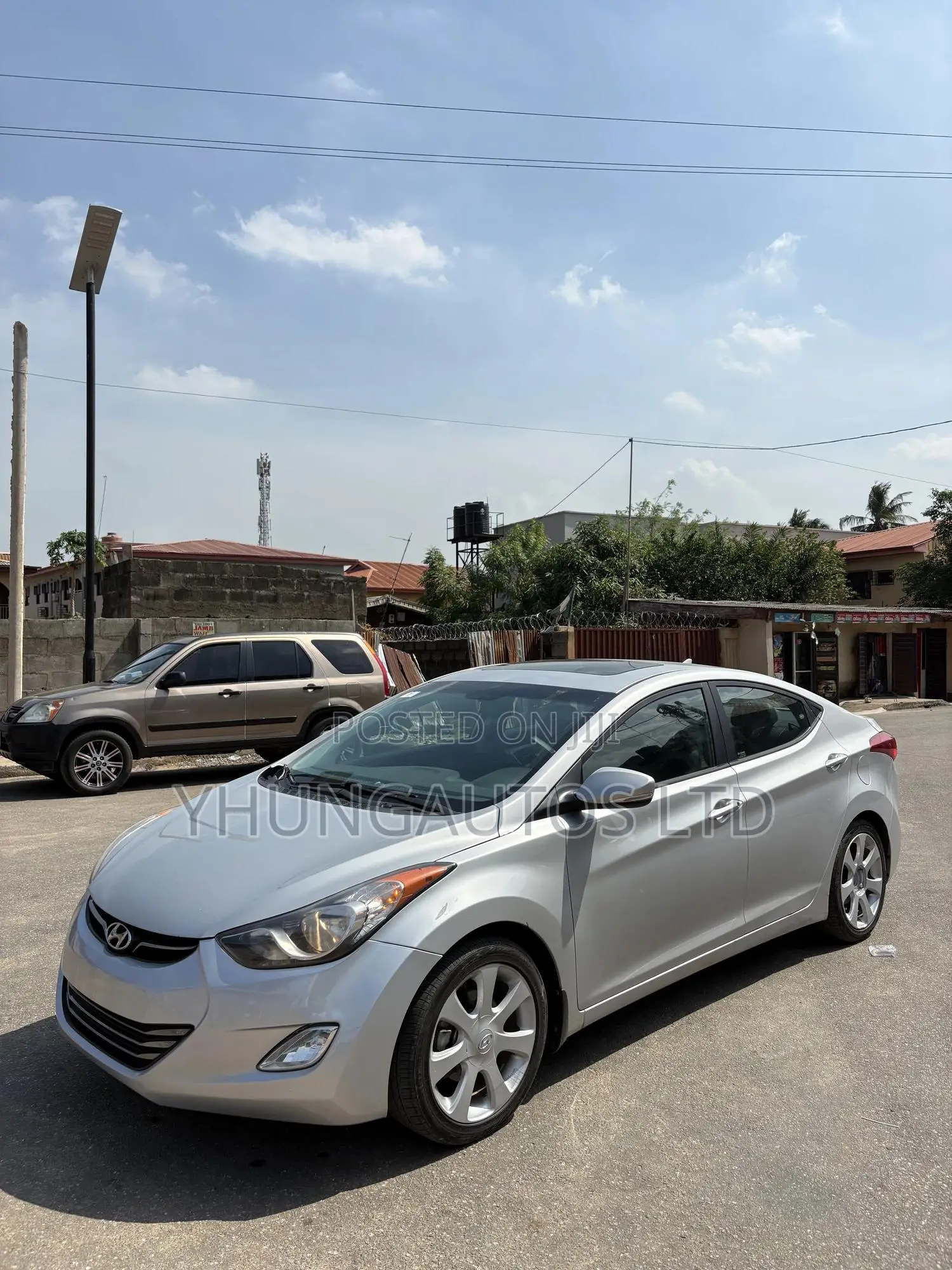 Hyundai Elantra Limited 2012 Silver