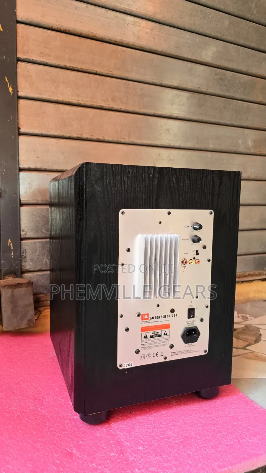 Uk Used 10inches JBL Powered Subwoofer
