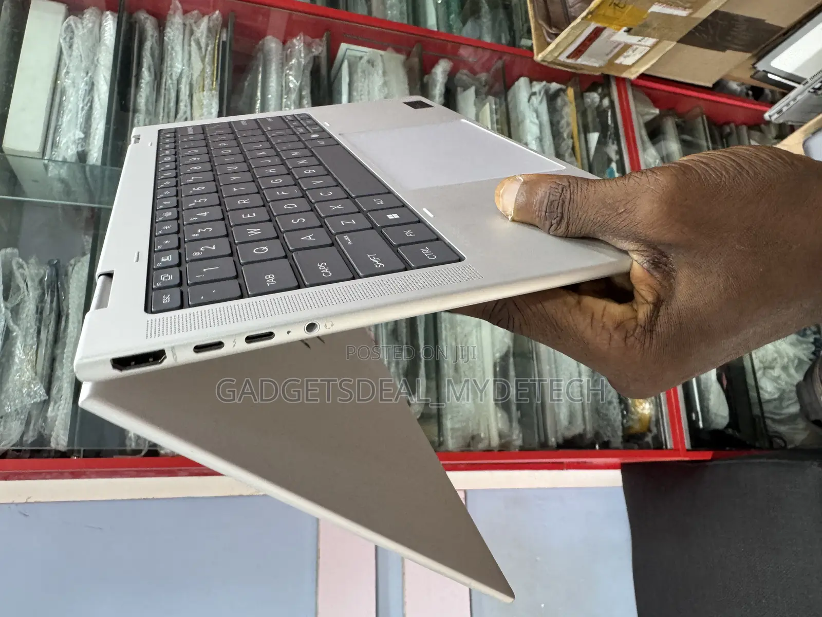 Laptop HP EliteBook X360 1040 G11 32GB Intel Core Ultra 7 SSD 512GB