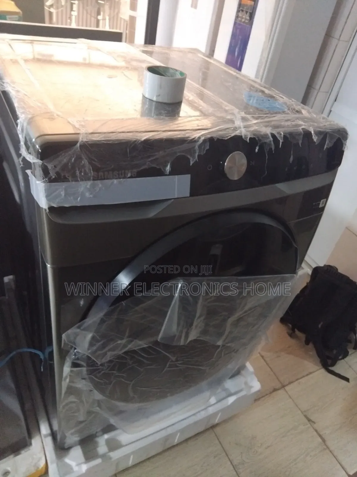 Samsung 17kg Front Loader Washing Machine Wash and Dry