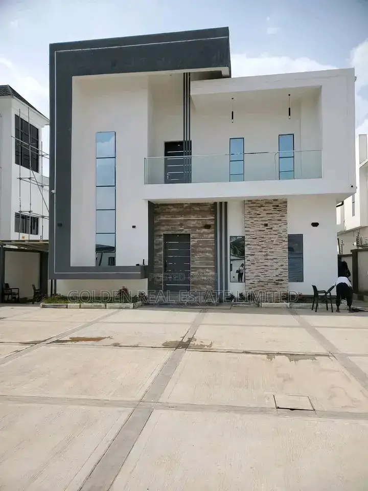 6bdrm House in Guzape District for rent