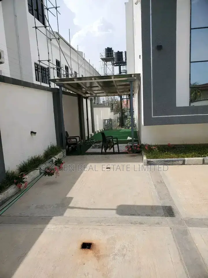 6bdrm House in Guzape District for rent