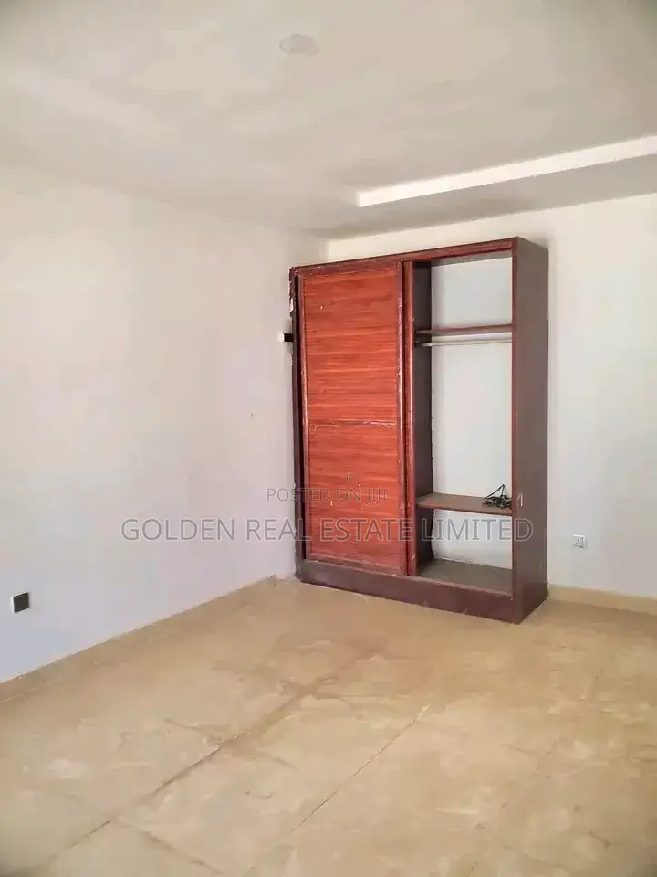 6bdrm House in Guzape District for rent