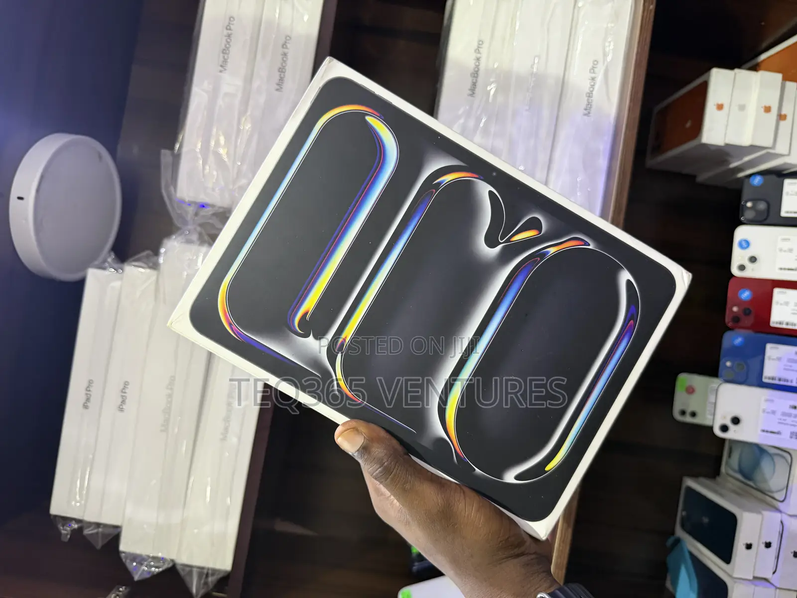 New Apple iPad Pro 13 (2025) 256 GB
