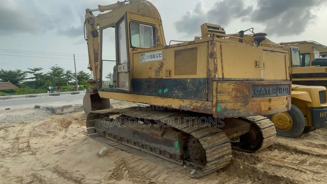 Caterpillar 215bl