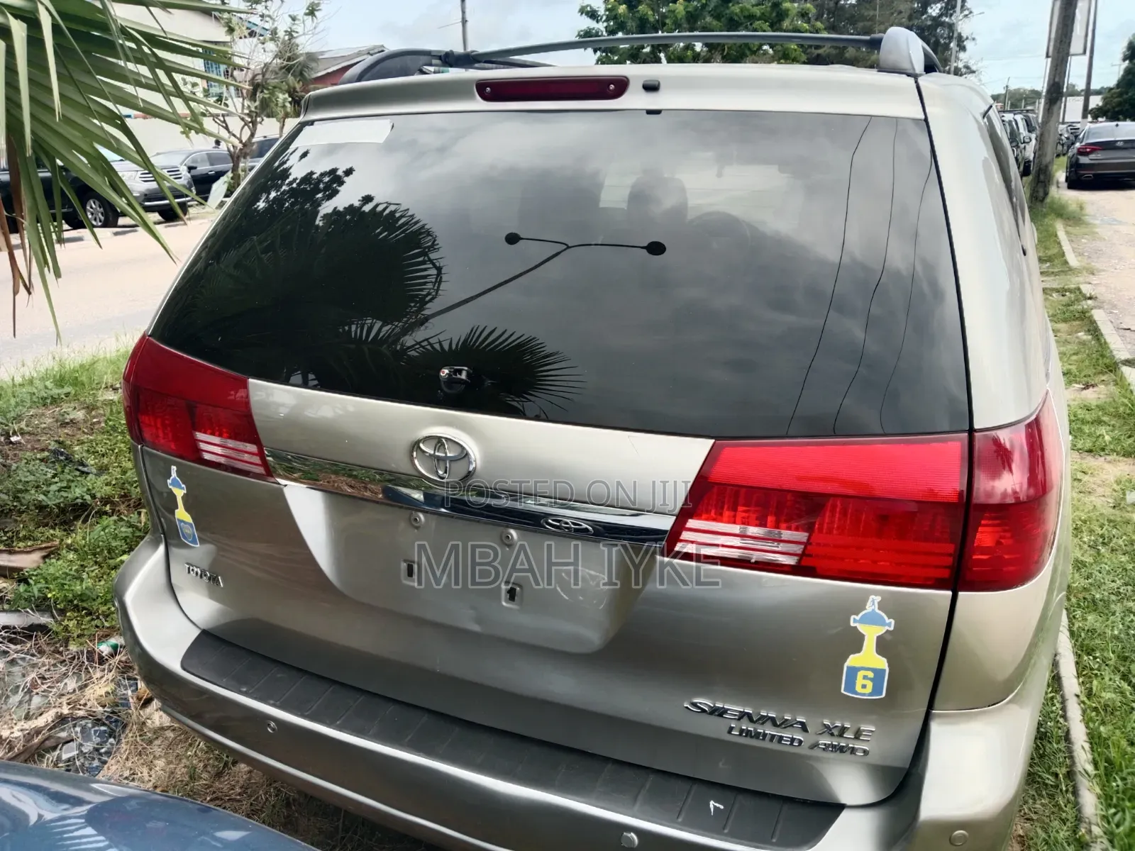 Toyota Sienna XLE Limited AWD 2005 Silver