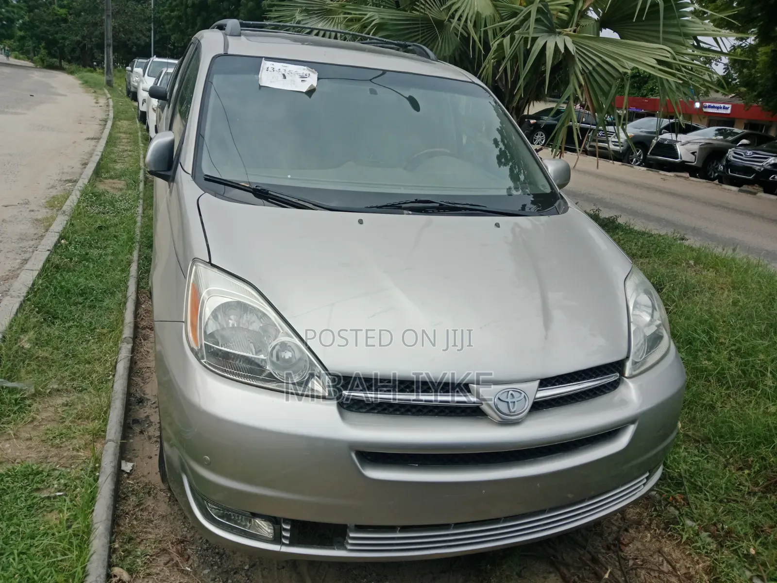 Toyota Sienna XLE Limited AWD 2005 Silver