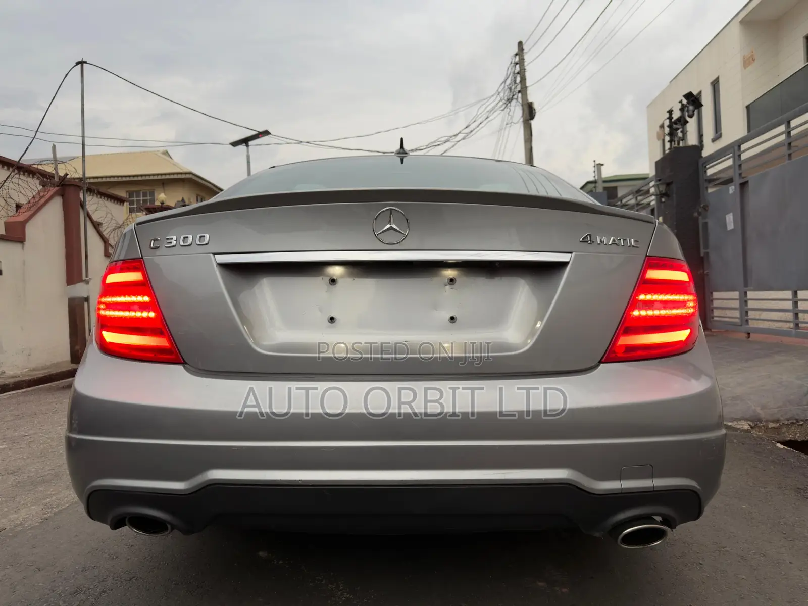 Mercedes-Benz C300 2014 Silver