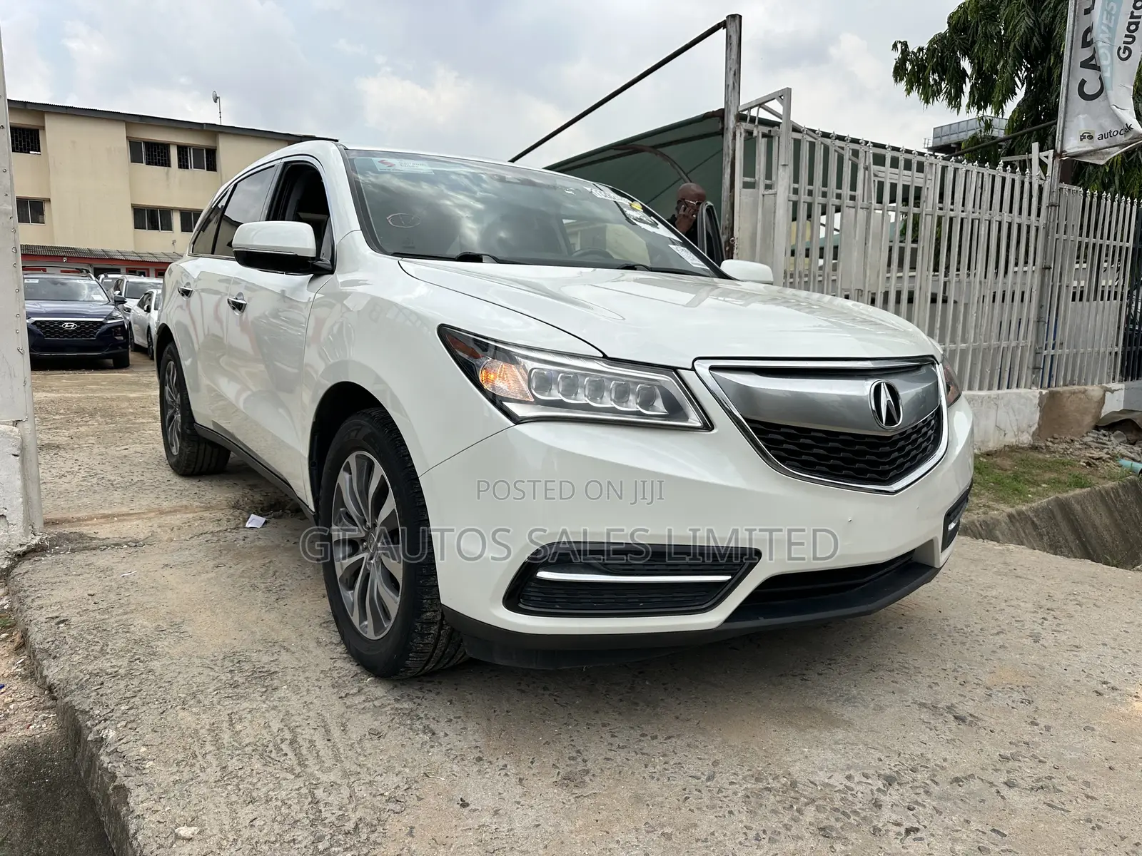 Acura MDX SH 4dr SUV AWD (3.5L 6cyl 9A) 2016 Off white