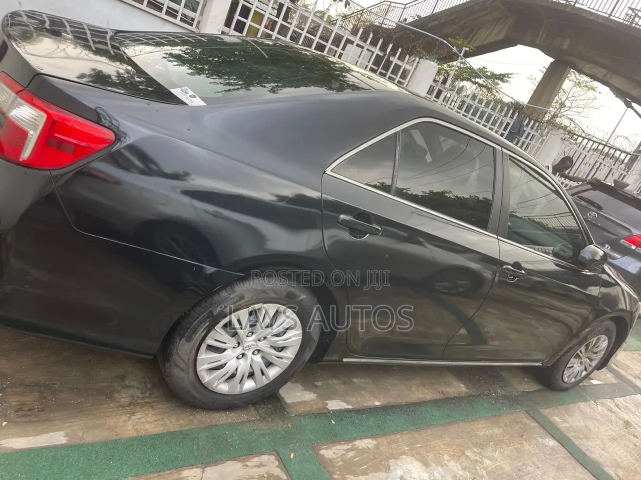 Toyota Camry LE 4dr Sedan (2.5L 4cyl 6A) 2014 Blue