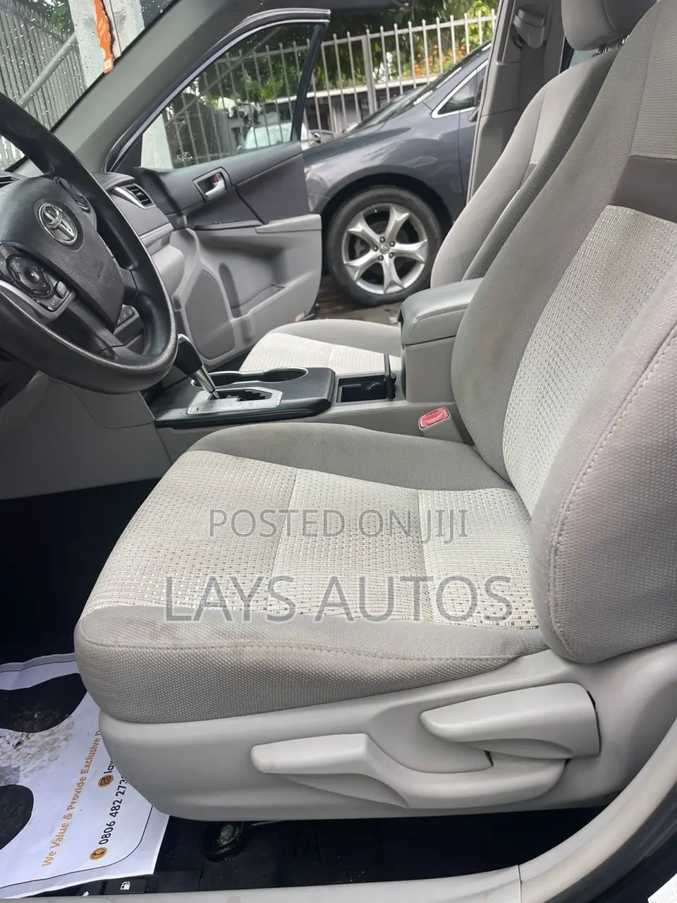 Toyota Camry LE 4dr Sedan (2.5L 4cyl 6A) 2014 Black