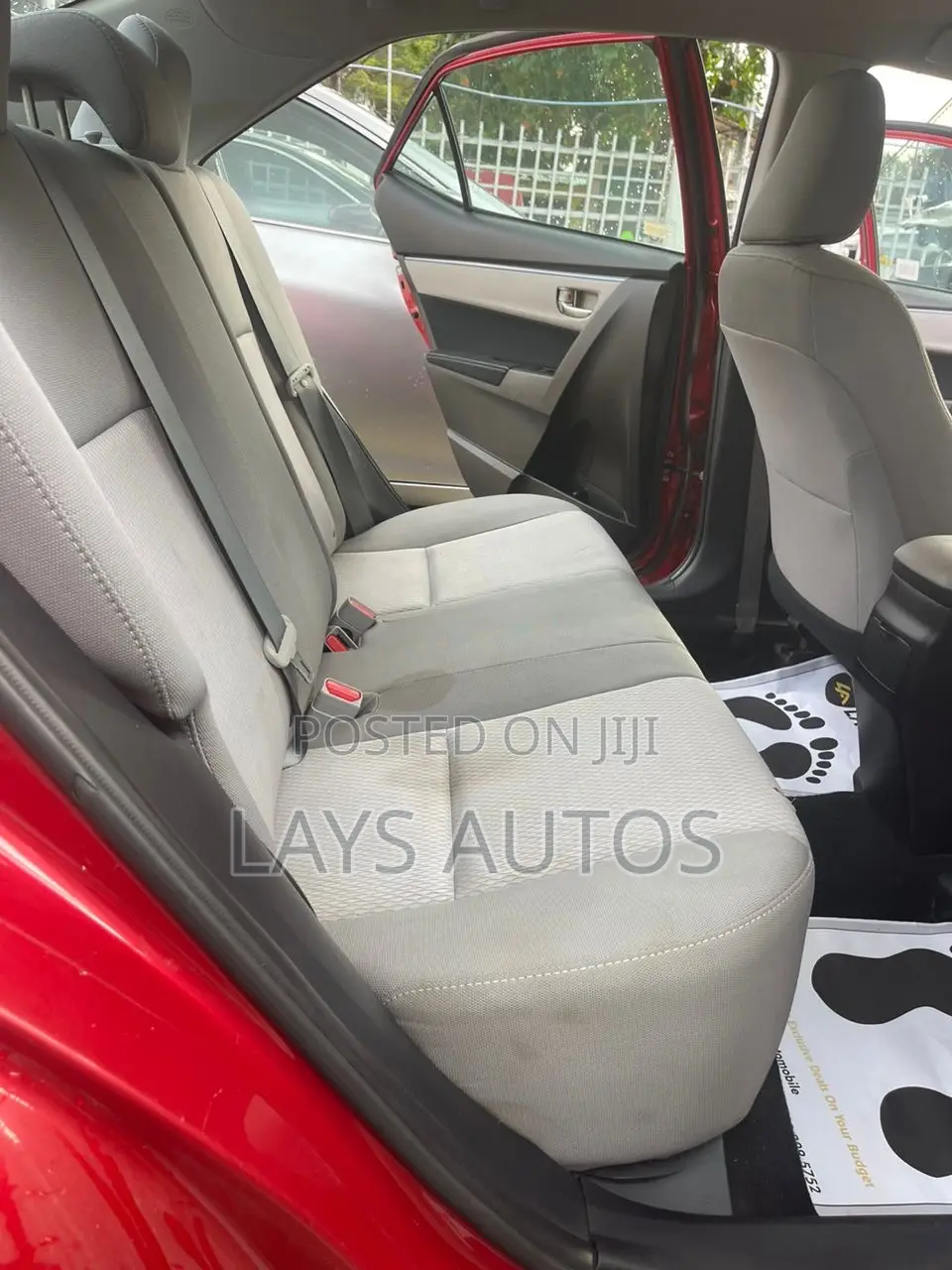 Toyota Corolla LE 4dr Sedan (1.8L 4cyl CVT) 2014 Red