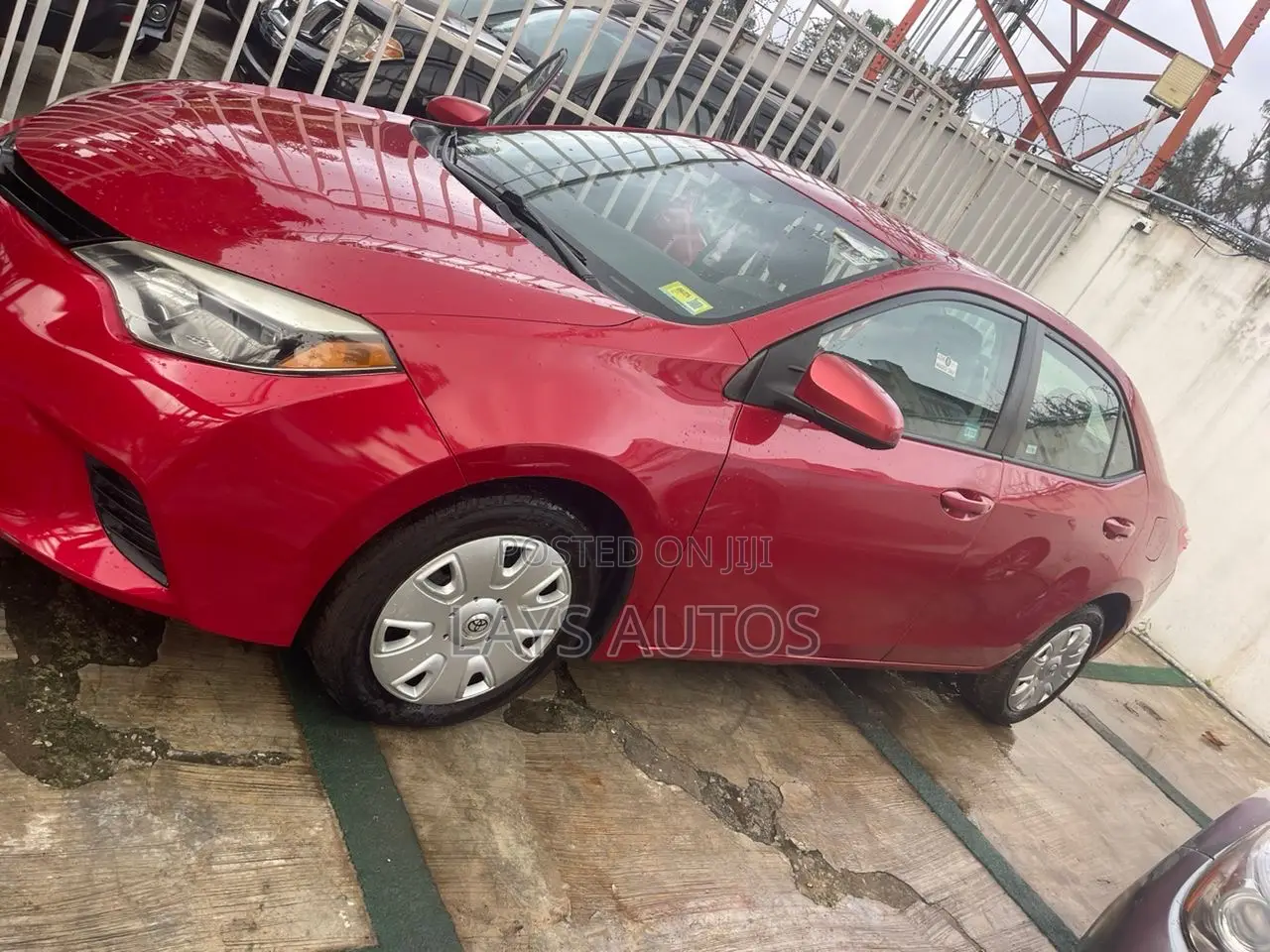 Toyota Corolla LE 4dr Sedan (1.8L 4cyl CVT) 2014 Red
