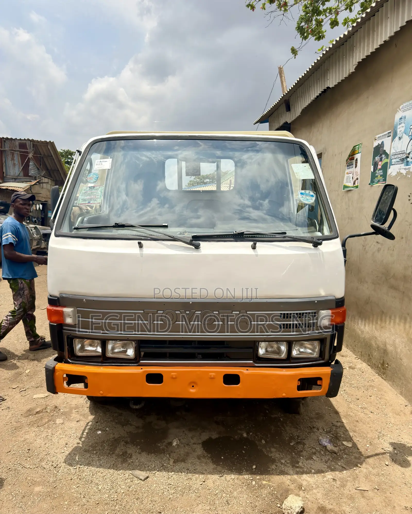 Toyota Dyna 150 Petrol Engine 12inch Long Frame