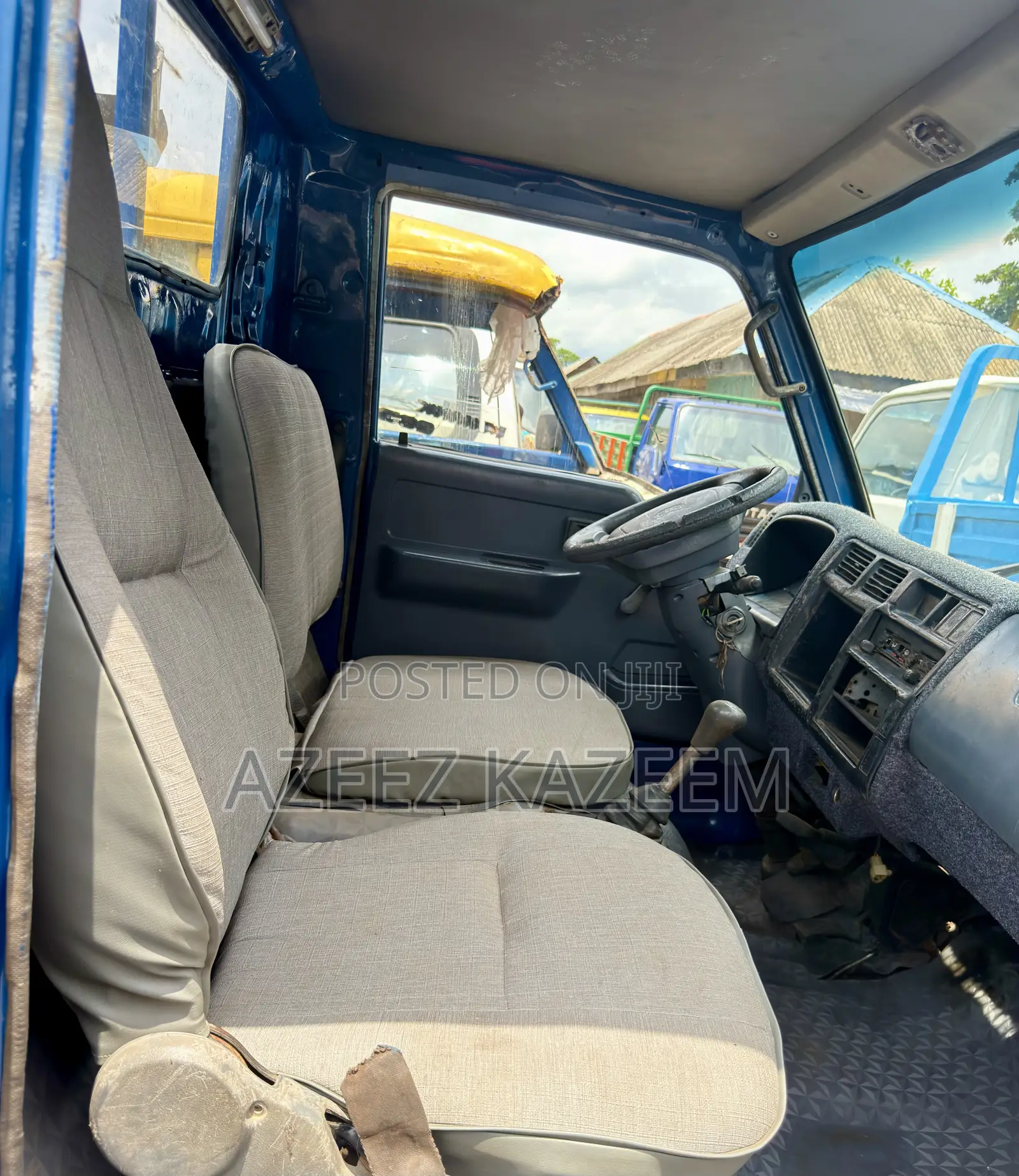 Toyota Dyna 100 Japan Drop Sided Bucket