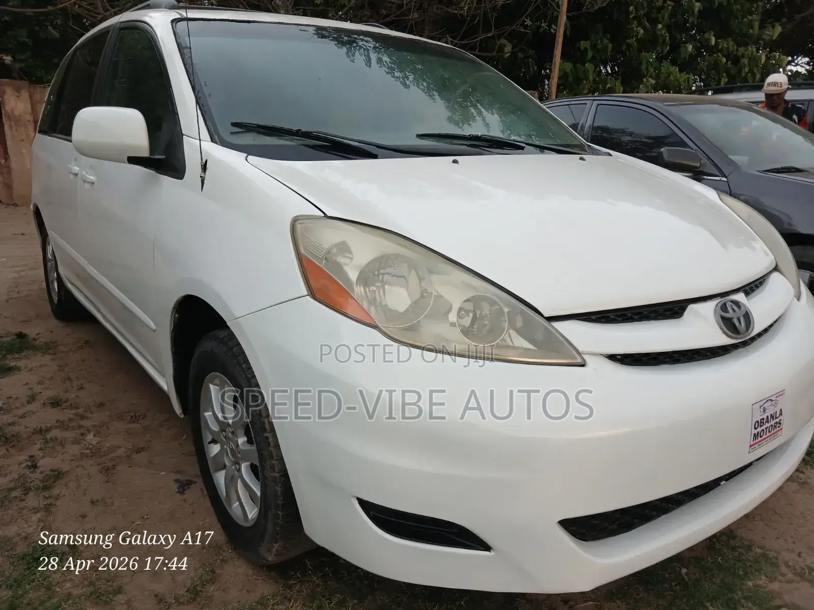 Toyota Sienna XLE Limited 2005 White
