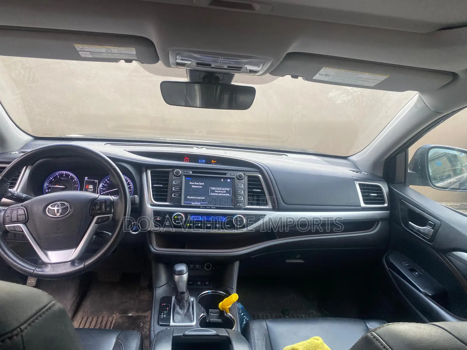 Toyota Highlander XLE 4x4 V6 (3.5L 6cyl 8A) 2018 Black