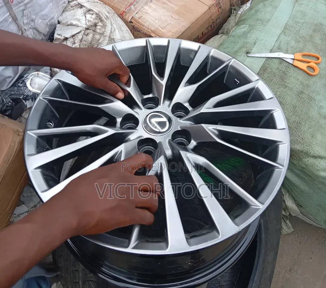 18" Original Lexus Alloy Rim Is250, Es350, Rx350