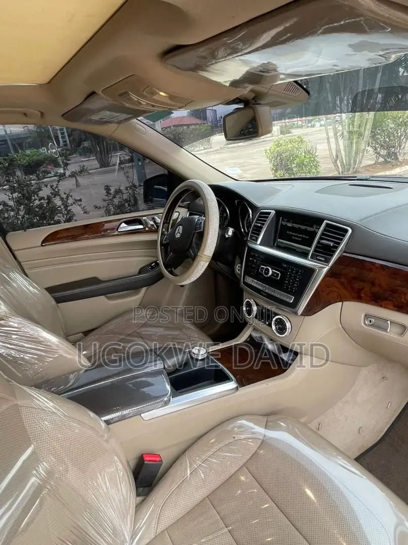 Mercedes-Benz M Class 2015 Red