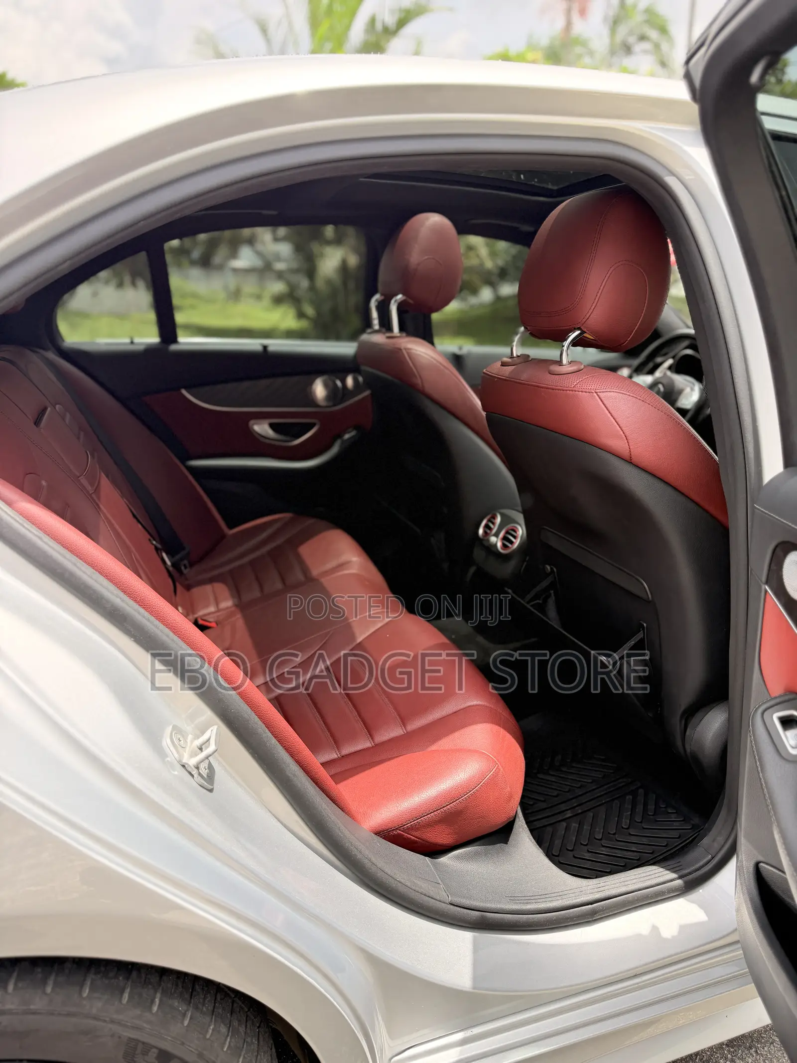 Mercedes-Benz C400 4Matic AWD Sedan (3.0L V6 7A) 2015 Silver