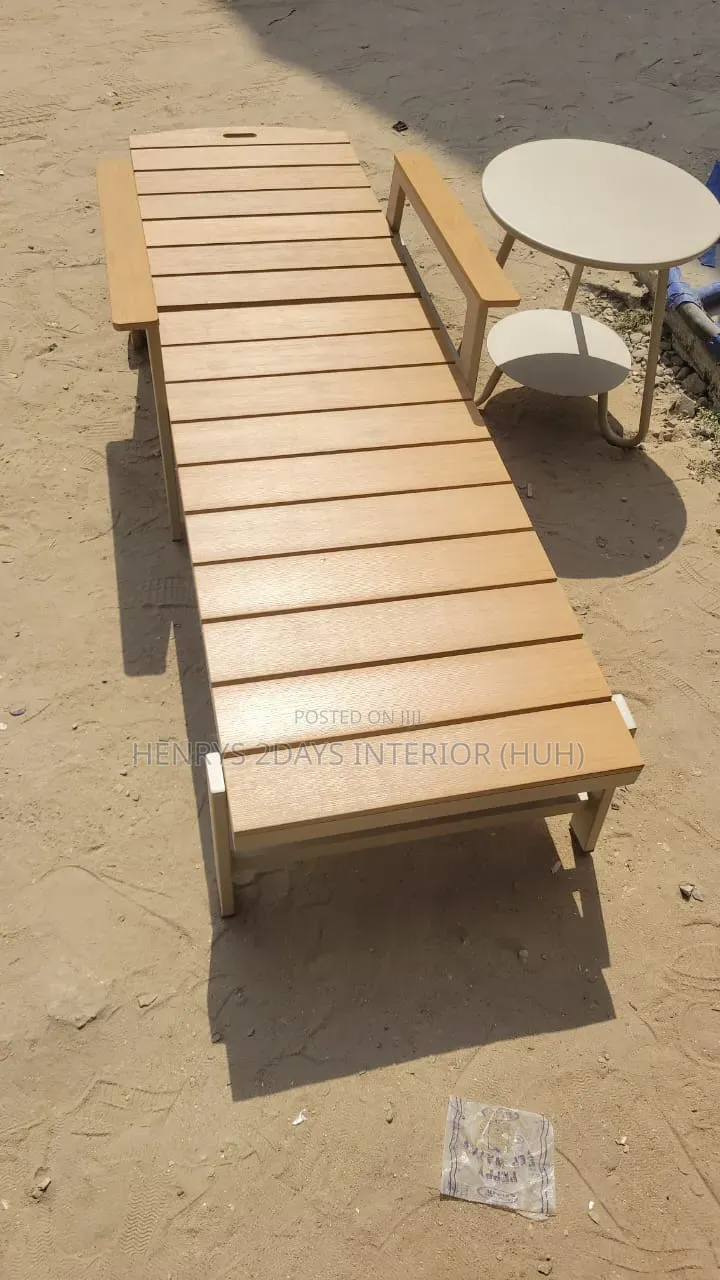 Relaxing Bench Pure Wood